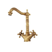 antik alacsony mosogató